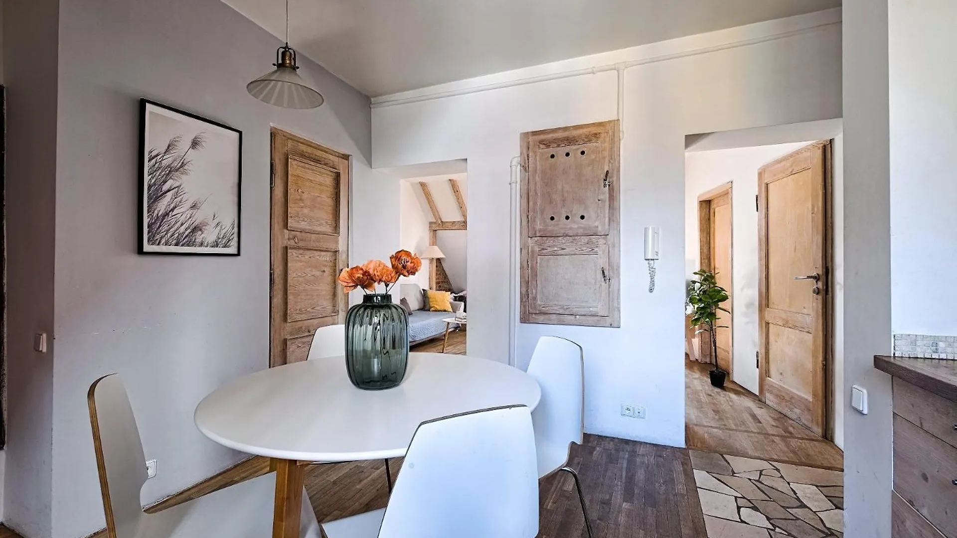 Urbannestgroup - Old Town - Stare Miasto - Freta 5 Apartment Warsaw